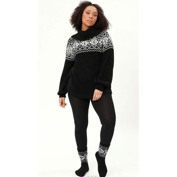 Premise holiday Christmas sweater sock set women’s size large snowflake black&wh - Picture 1 of 10